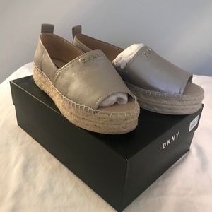 dkny espadrilles peep toe